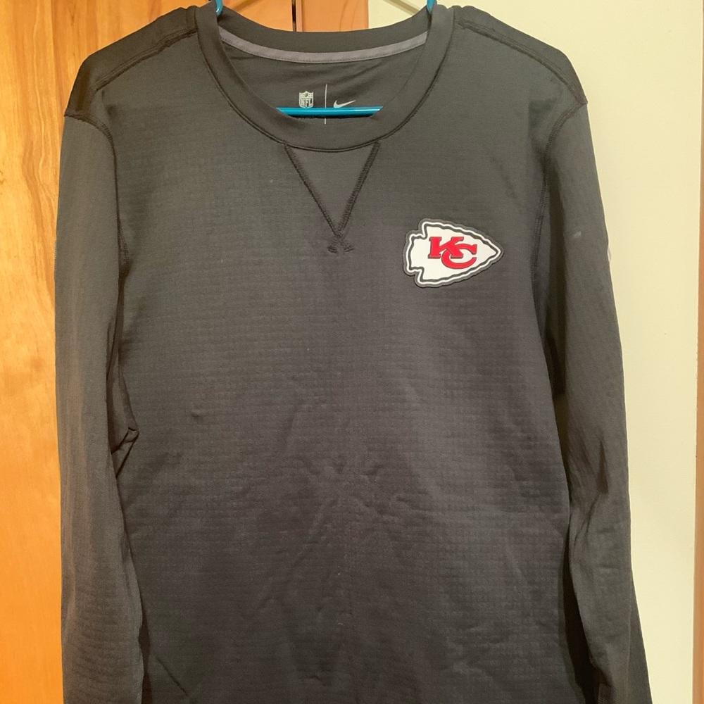 Nike Kansas City Chiefs Long Sleeve Medium Shirt